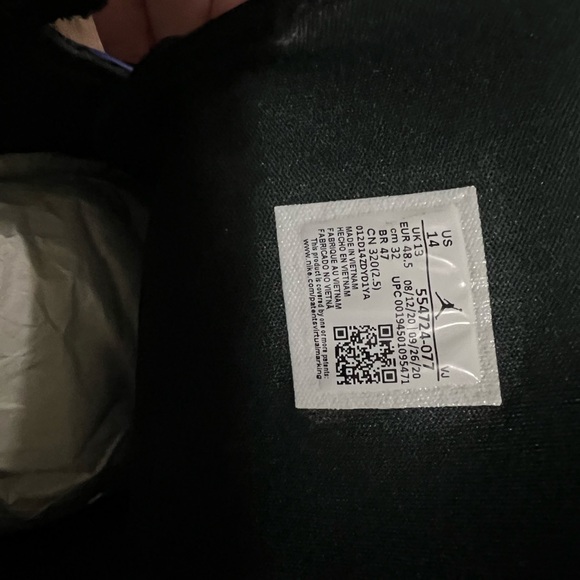 Air Jordan 1 High - Picture 3 of 3